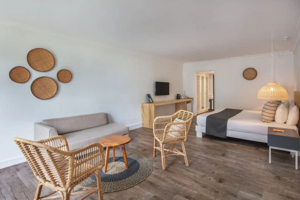 Ambre_Rooms_Superior_Seafacing_1