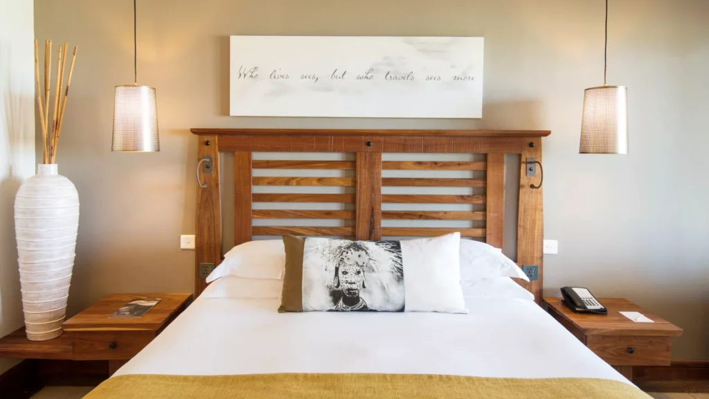 DELUXE GARDEN VIEW ROOM_3.jpg
