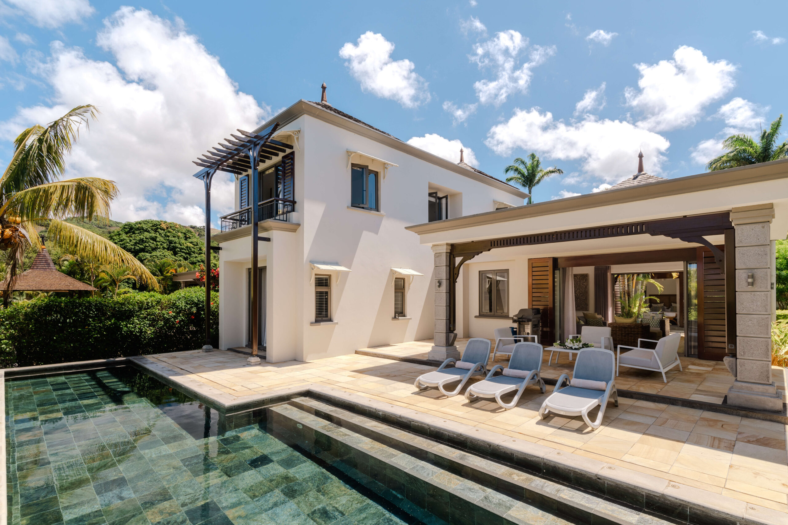 HTV_4BEBROOM VILLA_GARDEN VIEW_3