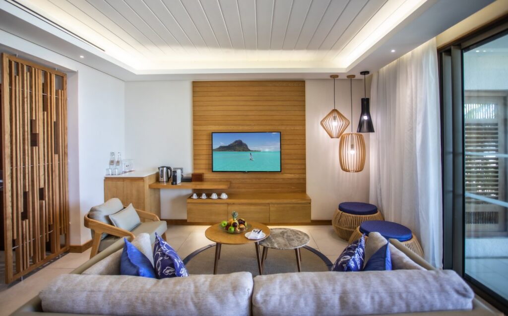 Paradis-Suite-Beachfront-11