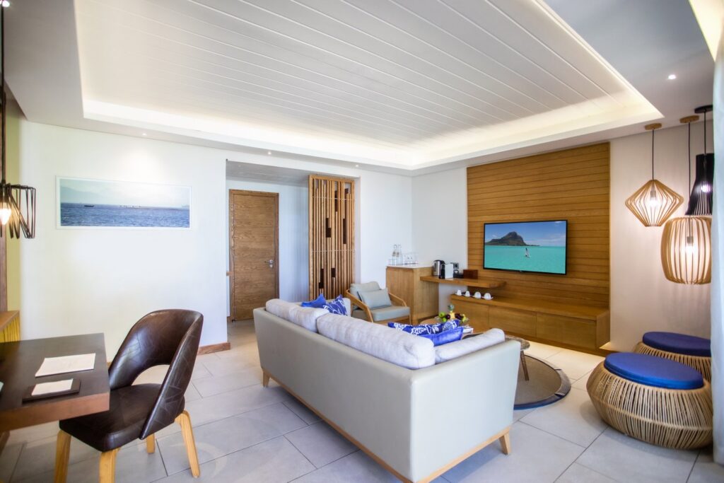 Paradis-Suite-Beachfront-13