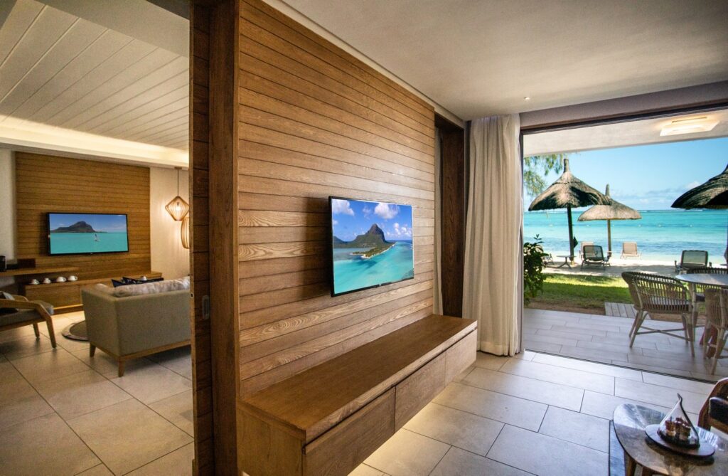 Paradis-Suite-Beachfront-6