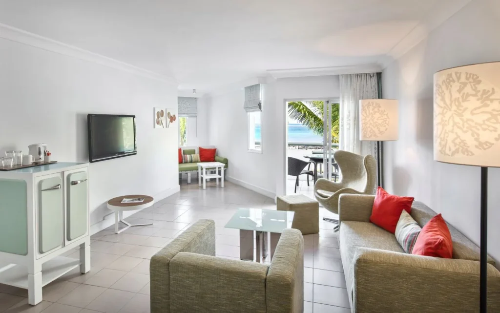 ambre-suite-wohnbereich-meerblick-terrasse